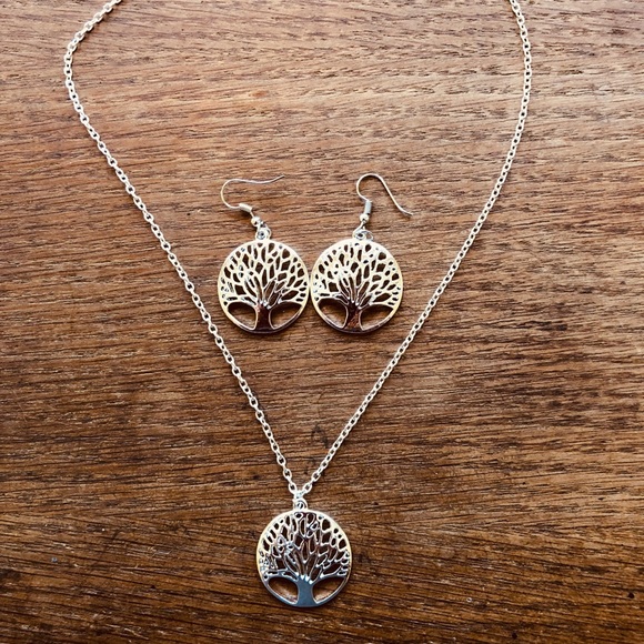 Jewelry - NWOT Tree of life sterling silver jewelry set